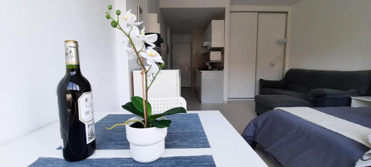 Estudio Torremolinos Centro By Ava Apartments Wifi Y Smart Tv Luaran gambar